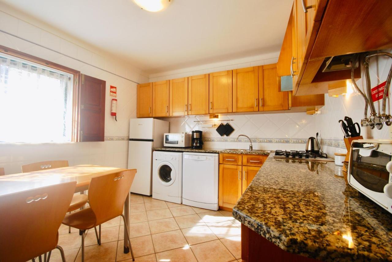 Catarina House - Baleal Beach, Balcony, Pool Ferrel  Dış mekan fotoğraf