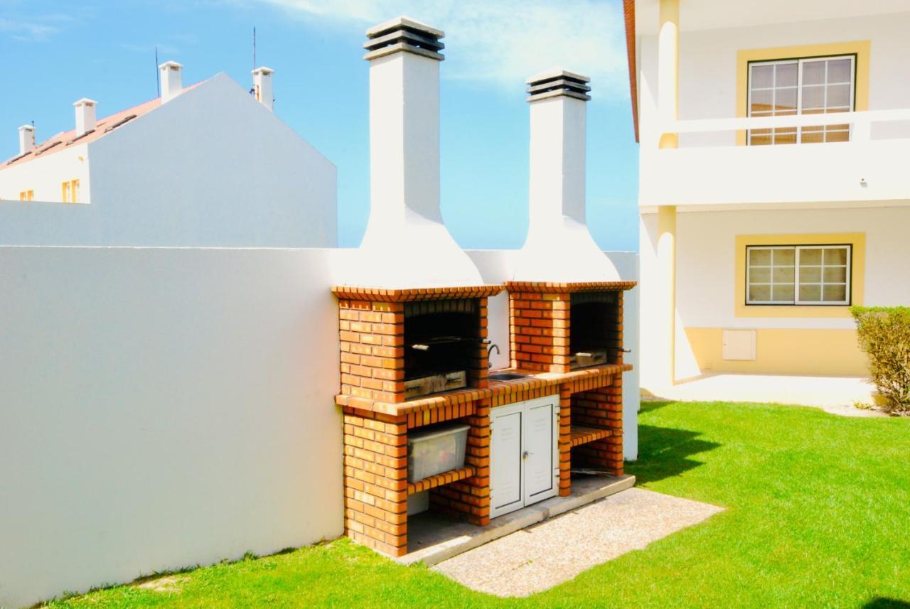 Catarina House - Baleal Beach, Balcony, Pool Ferrel  Dış mekan fotoğraf