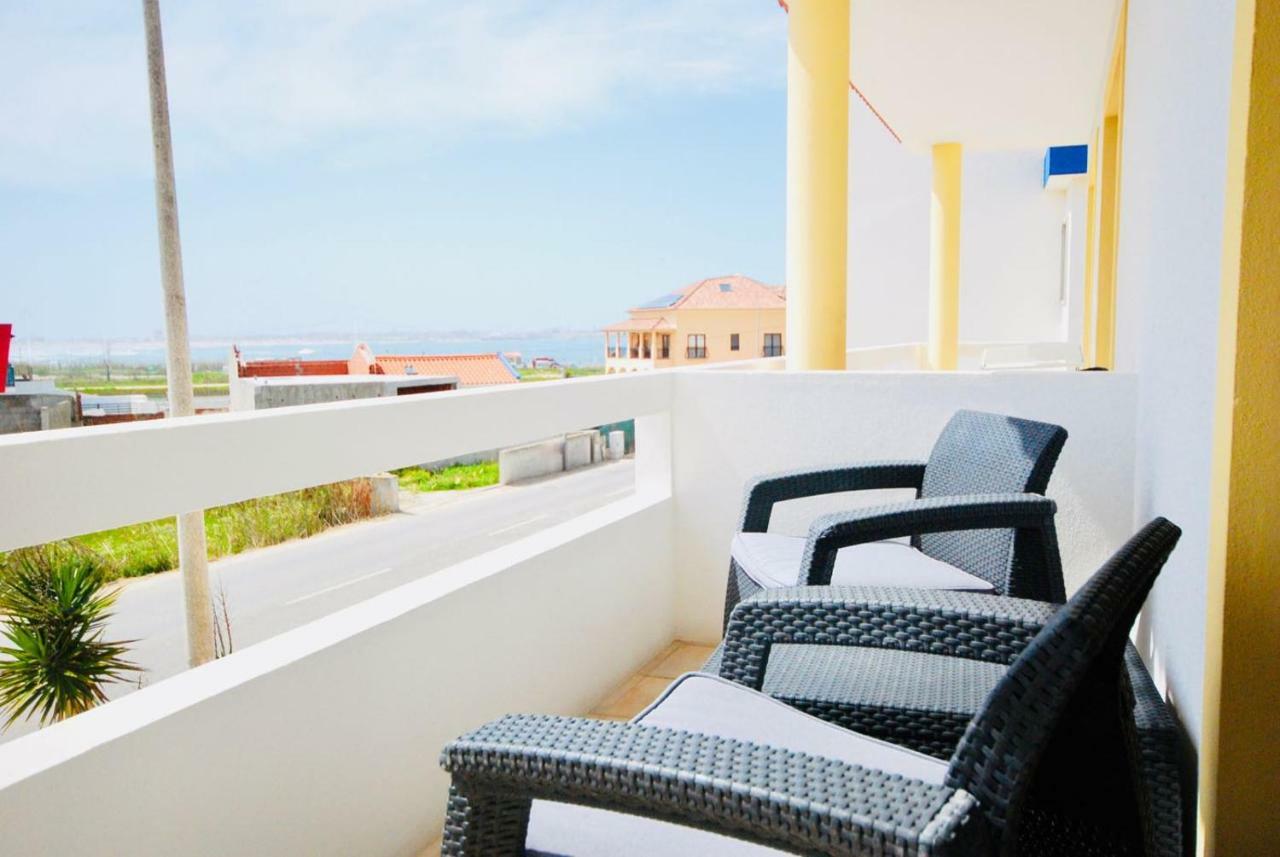 Catarina House - Baleal Beach, Balcony, Pool Ferrel  Dış mekan fotoğraf